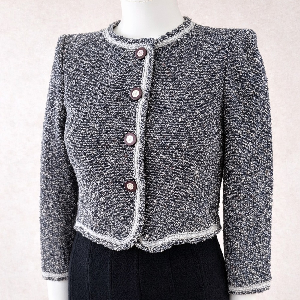 St John Collection Knit Jacket size 2 Tweed Bouclé Button Trim USA